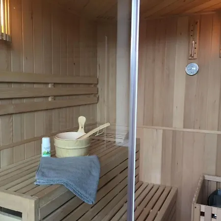 Апартаменты Mit Sauna *